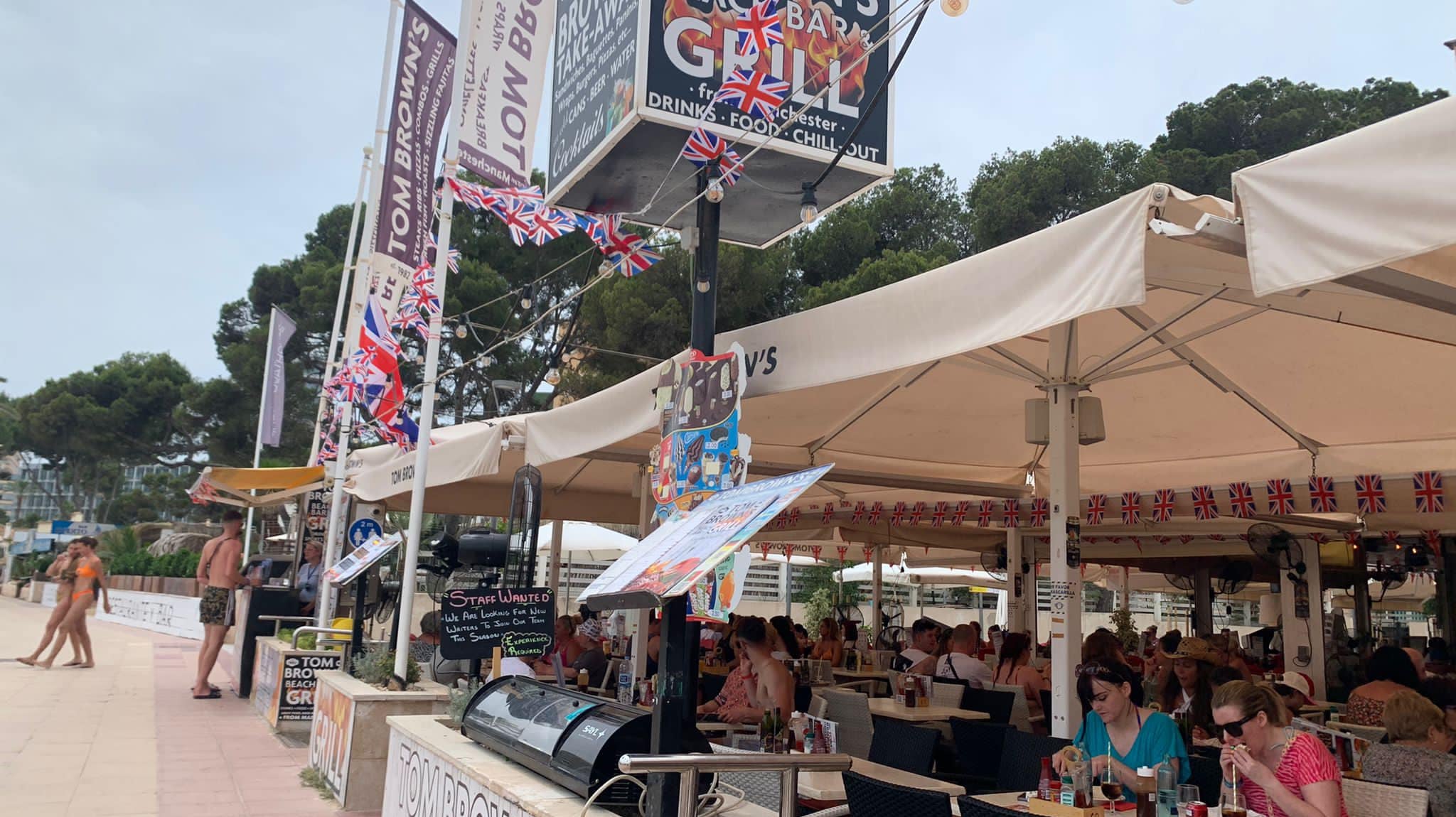 Magaluf's Top 5 Restaurants for 2023!