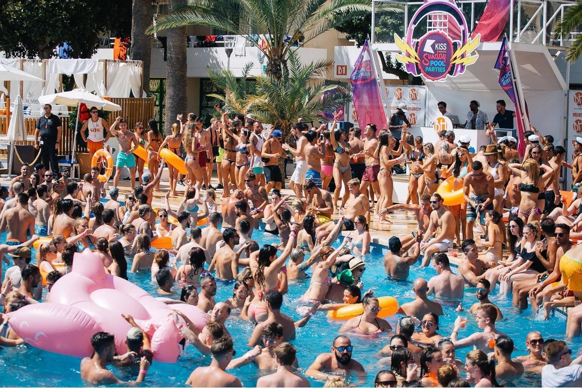 Kiss FM Pool Party - £45